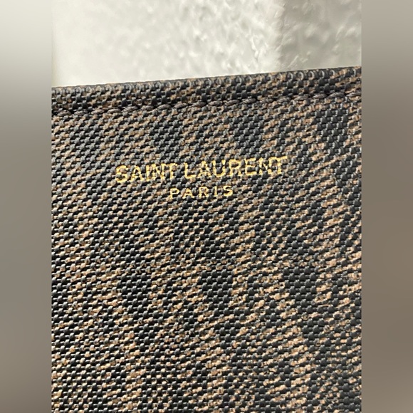 Saint Laurent SS16 Toiletry Clutch - Picture 5 of 10